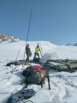 Bergung wrack Alpen Hubschrauber Gletscher
